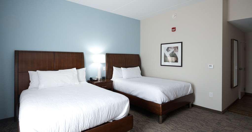 Hilton Garden Inn Hickory Bilik gambar